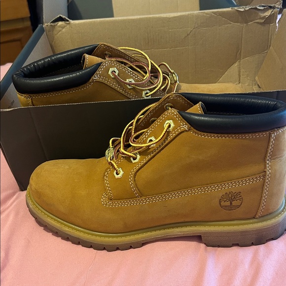 Timberland Other - Timberland Men's Brown Leather Boots